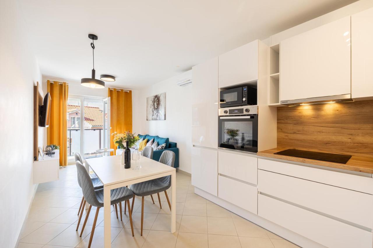 Cosy Apartment Terrano -Free Private Parking Split Exterior photo