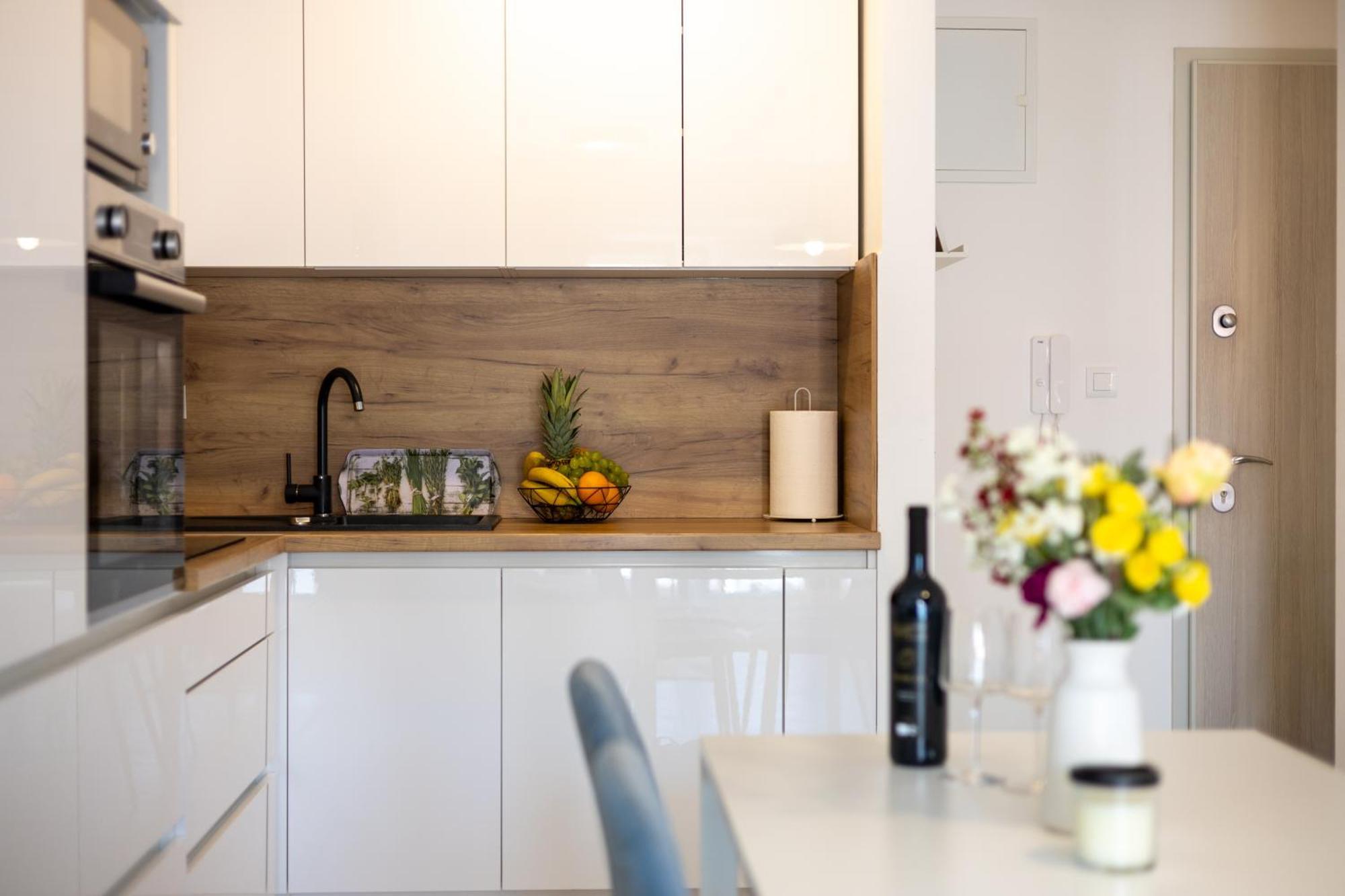 Cosy Apartment Terrano -Free Private Parking Split Exterior photo